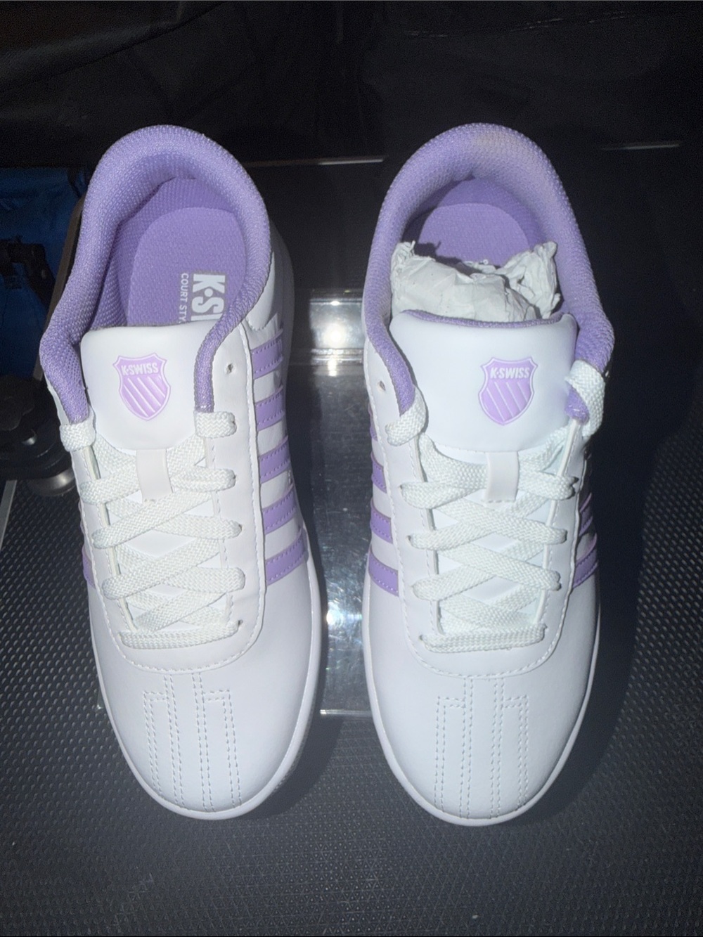 K-Swiss Classic Pro White/Lilac Sneakers GS 5.5 New in Box